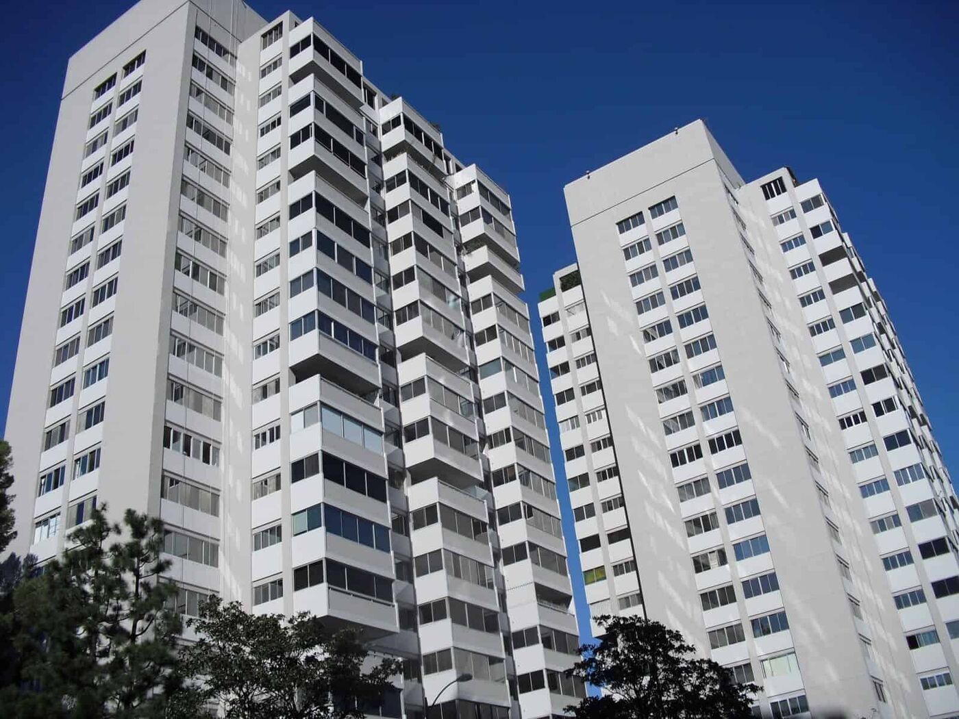 Wilshire Comstock